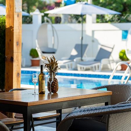 Delfin Apartments سوتوموري المظهر الخارجي الصورة