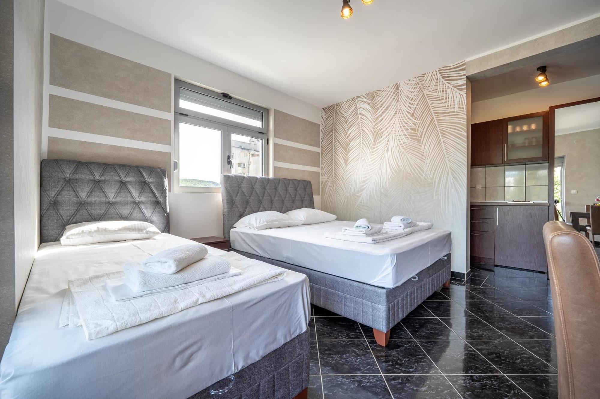Delfin Apartments سوتوموري المظهر الخارجي الصورة