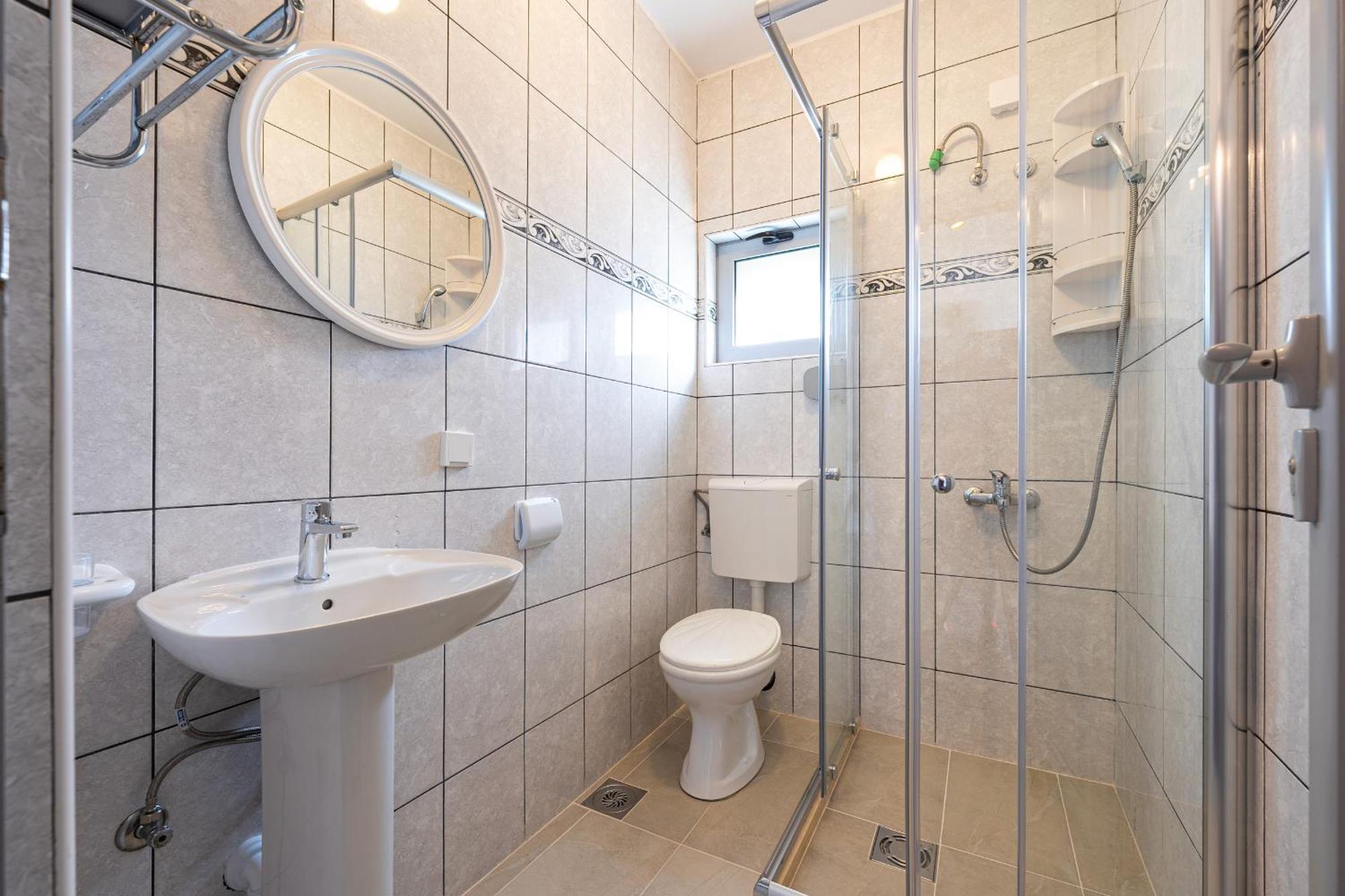 Delfin Apartments سوتوموري الغرفة الصورة